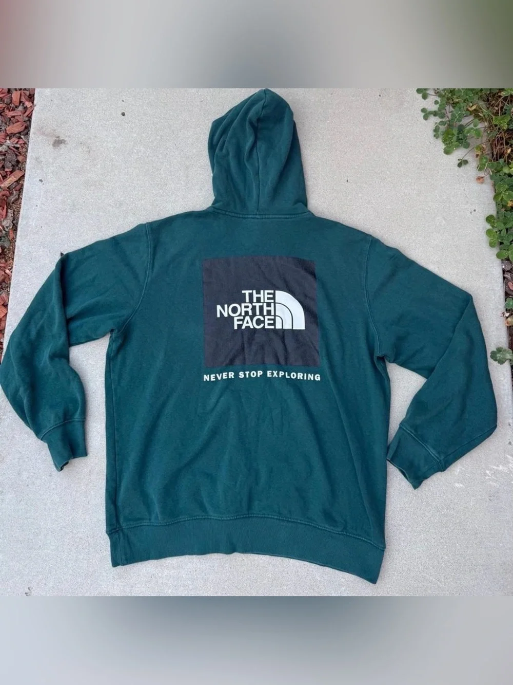 The North Face Green Hoodie with Logo Classic Outdoor Men’s Size Large